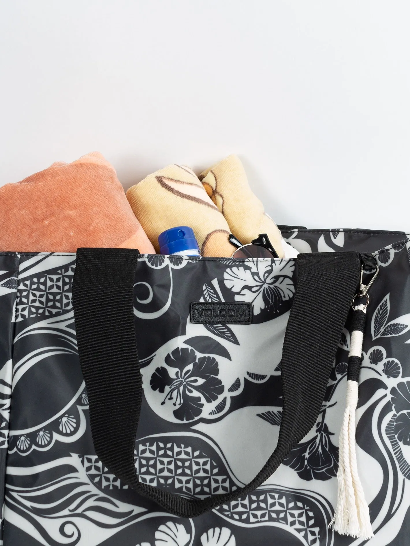 Bay Bae Beach Tote - Black White