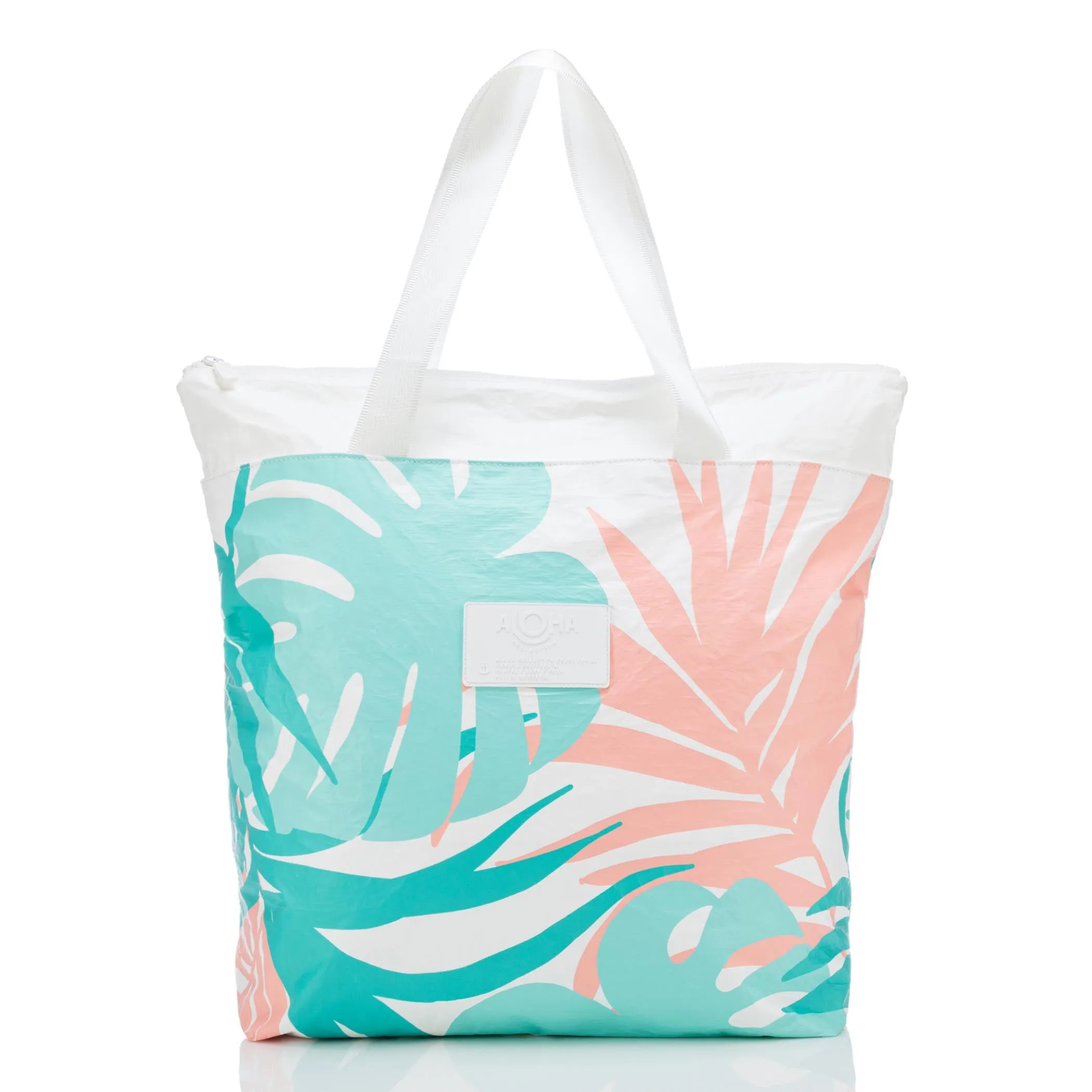 Day Tripper | Tropics