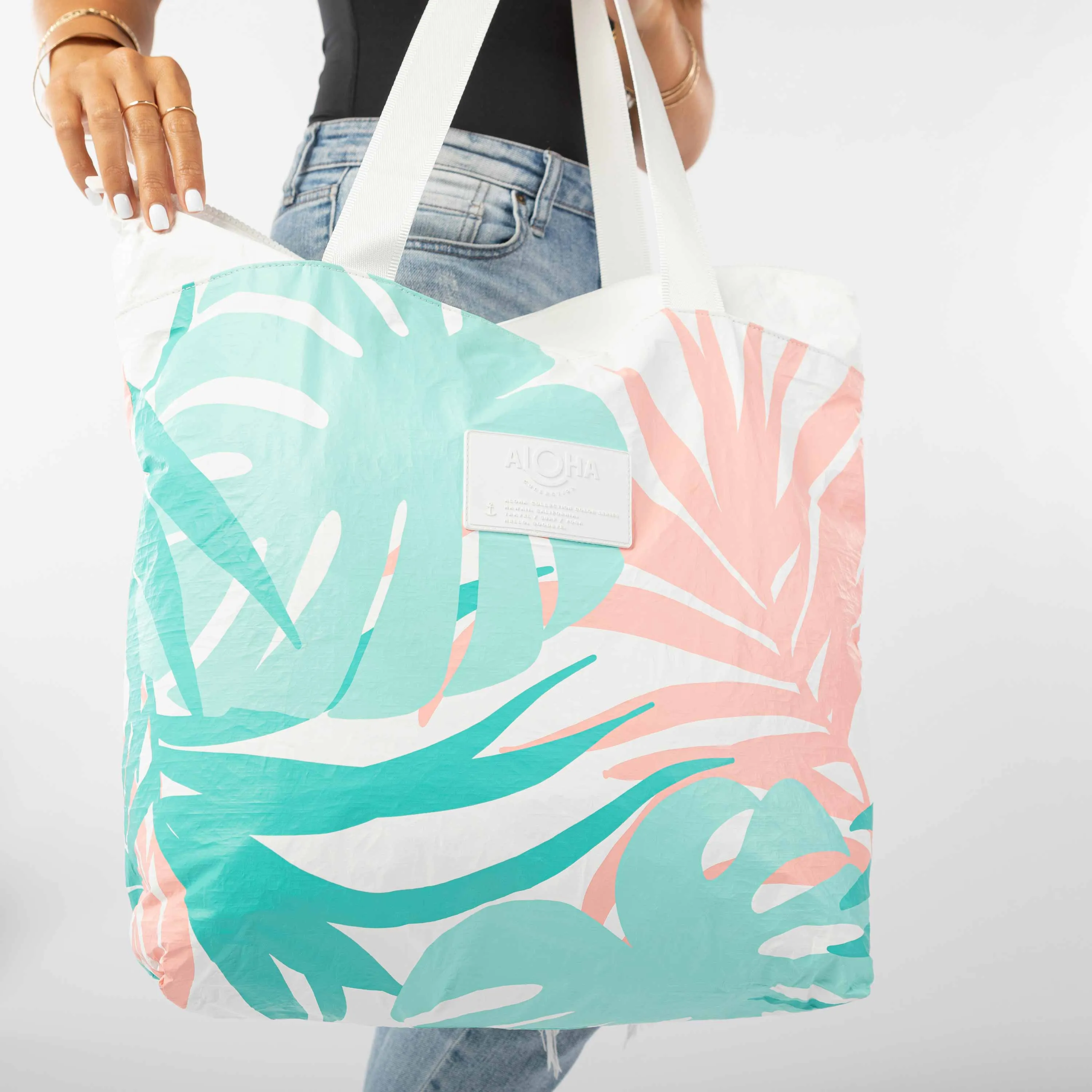 Day Tripper | Tropics