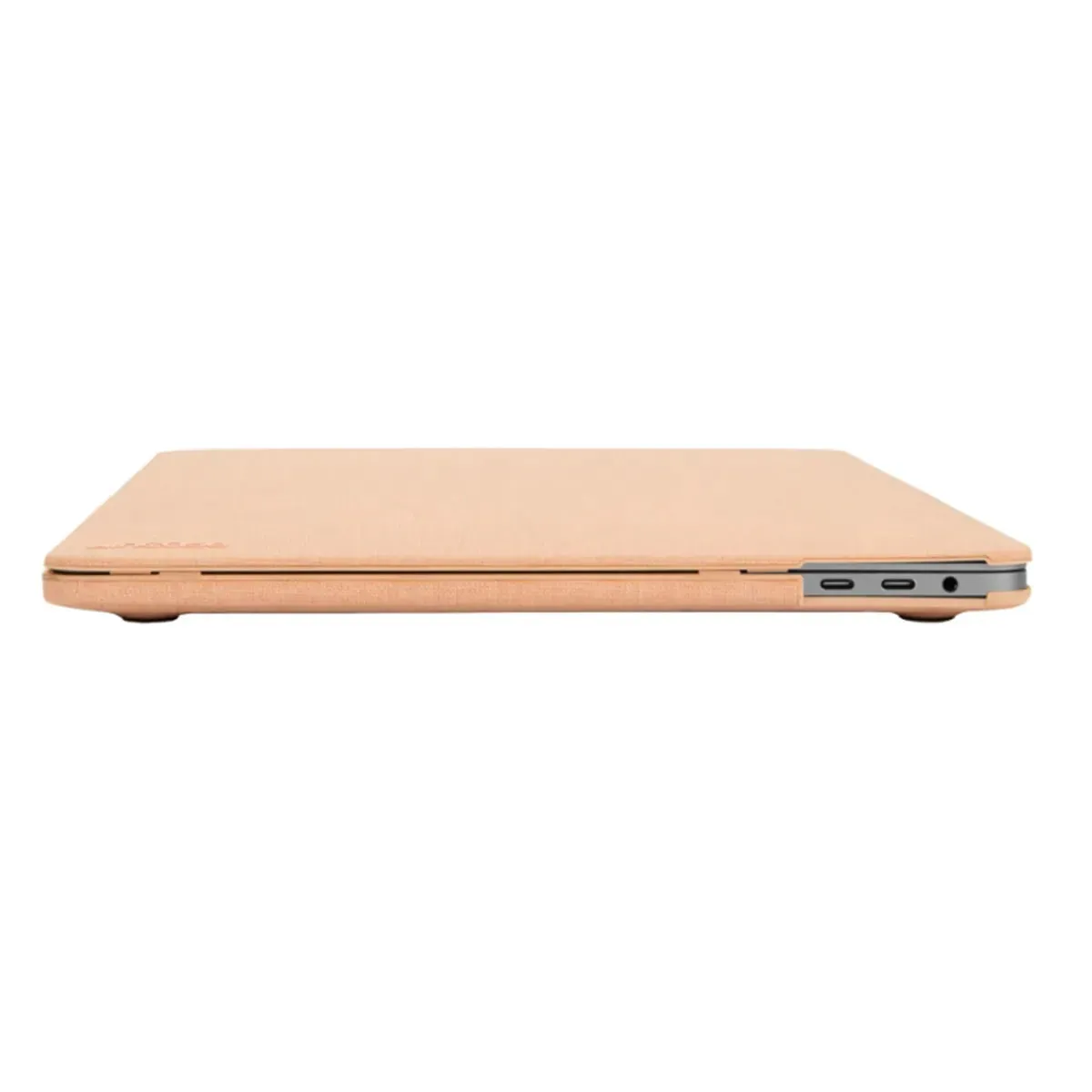 Incase Textured Hardshell in Woolenex for MacBook 16″ 2021 (Blush Pink)