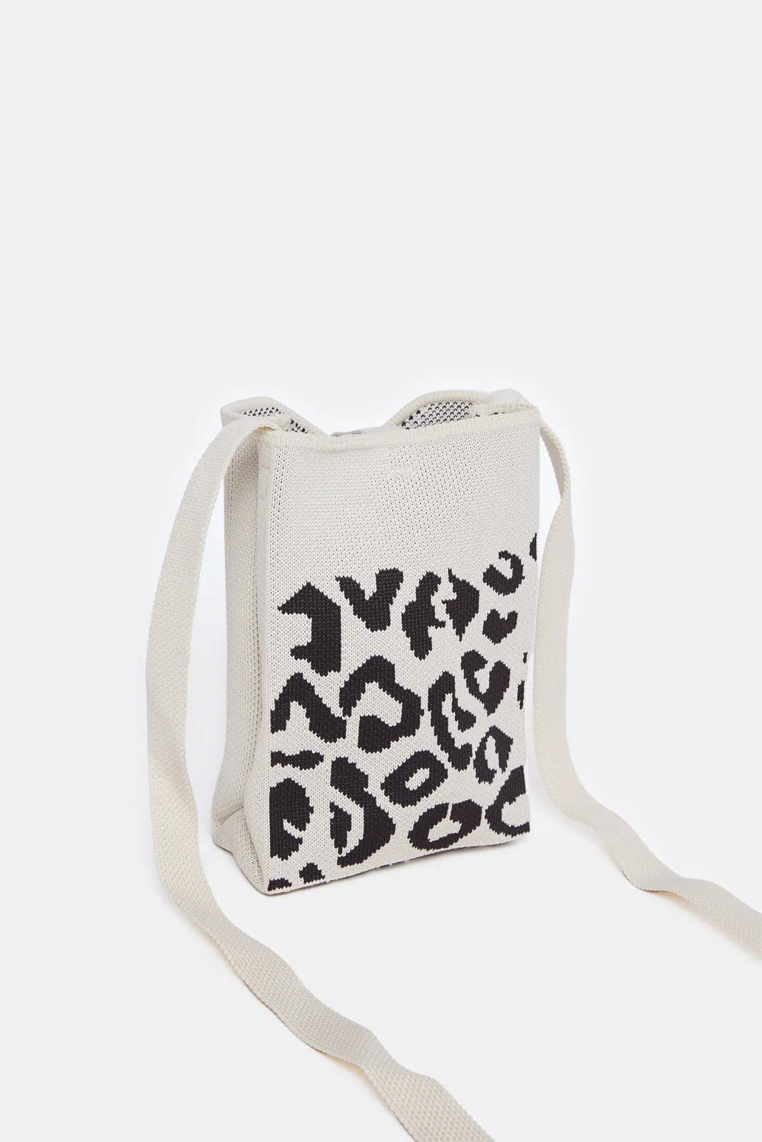 Women White And Black Mobile Wallet